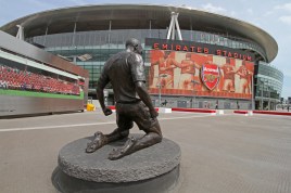 Thierry_Henry_Statue